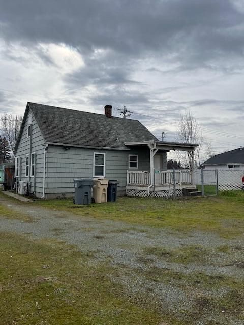 Tiny photo for 1720 SW Bridge Street, Grants Pass, OR 97526 (MLS # 220215280)