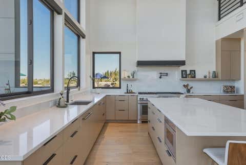 Tiny photo for 62333 McClain Drive, Bend, OR 97703 (MLS # 220227071)