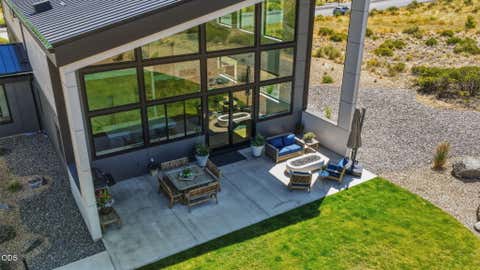 Tiny photo for 62333 McClain Drive, Bend, OR 97703 (MLS # 220227071)