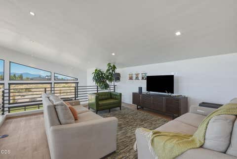 Tiny photo for 62333 McClain Drive, Bend, OR 97703 (MLS # 220227071)
