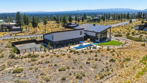 Tiny photo for 62333 McClain Drive, Bend, OR 97703 (MLS # 220227071)