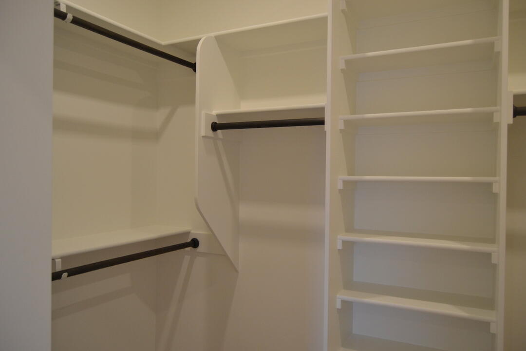 Buckmaster - Residential