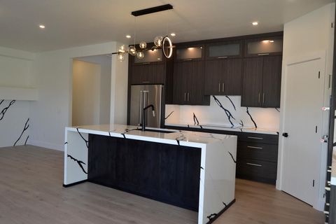 Tiny photo for 224 SW Deer Meadow Lane, Grants Pass, OR 97527 (MLS # 220213246)