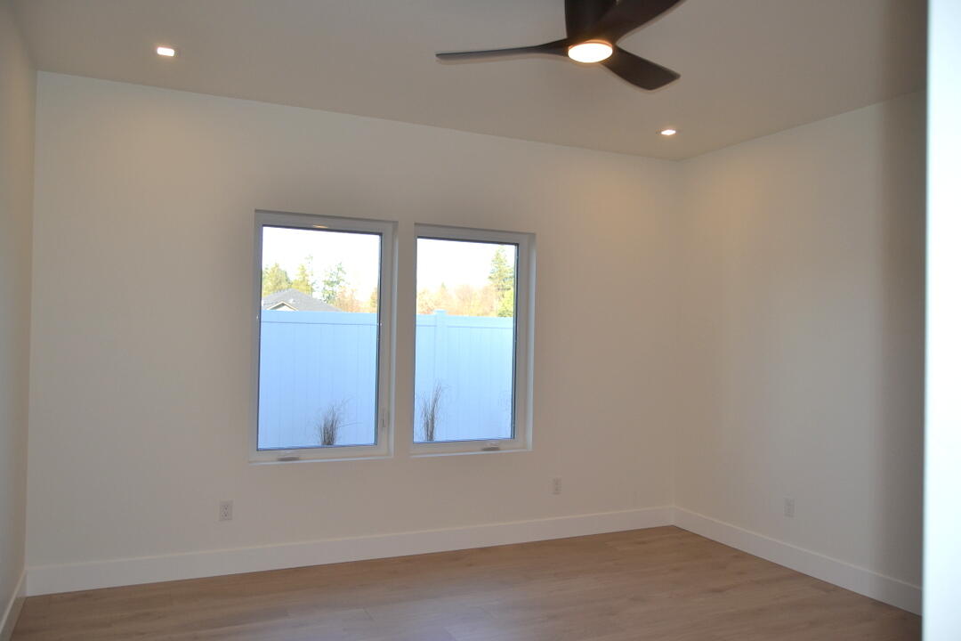 Buckmaster - Residential