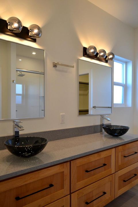 Tiny photo for 224 SW Deer Meadow Lane, Grants Pass, OR 97527 (MLS # 220213246)