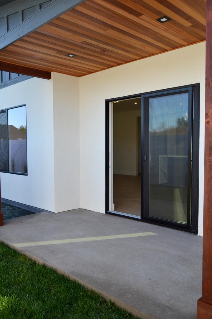 Buckmaster - Residential