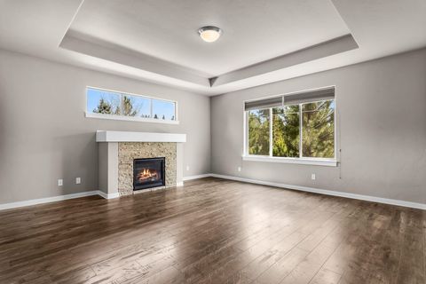 Tiny photo for 51852 Hollinshead Place, La Pine, OR 97739 (MLS # 220220782)