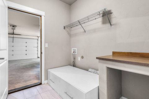 Tiny photo for 51852 Hollinshead Place, La Pine, OR 97739 (MLS # 220220782)