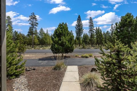 Tiny photo for 51852 Hollinshead Place, La Pine, OR 97739 (MLS # 220220782)