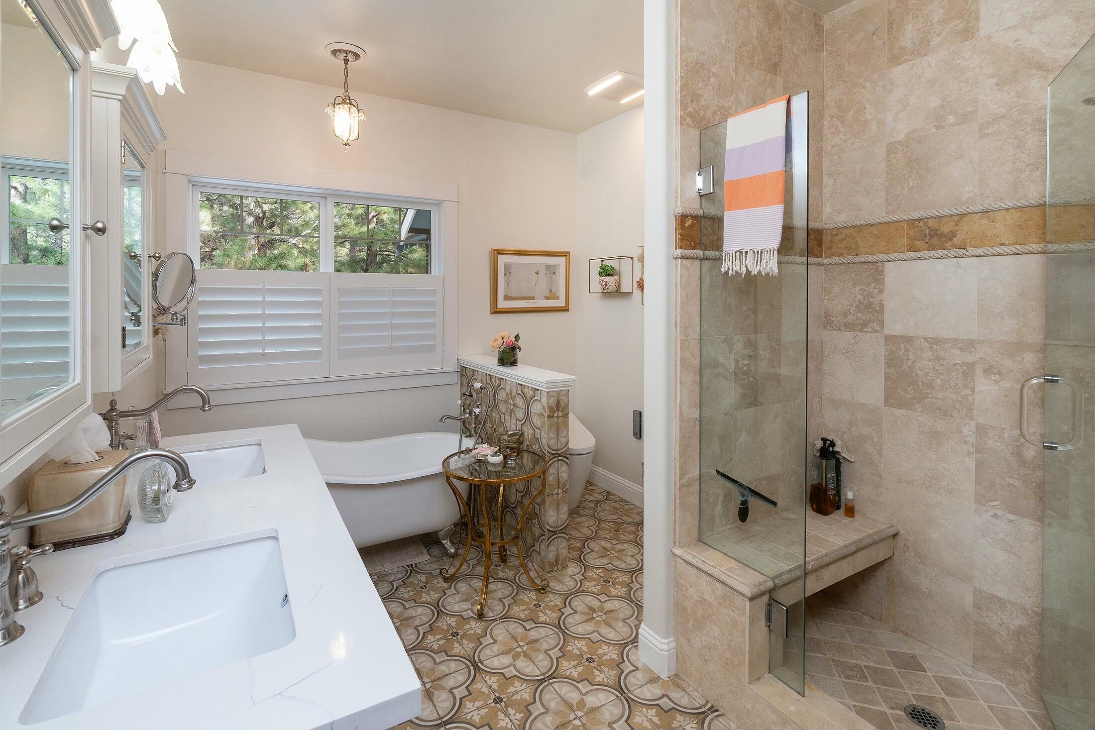 Awbrey Butte - Residential