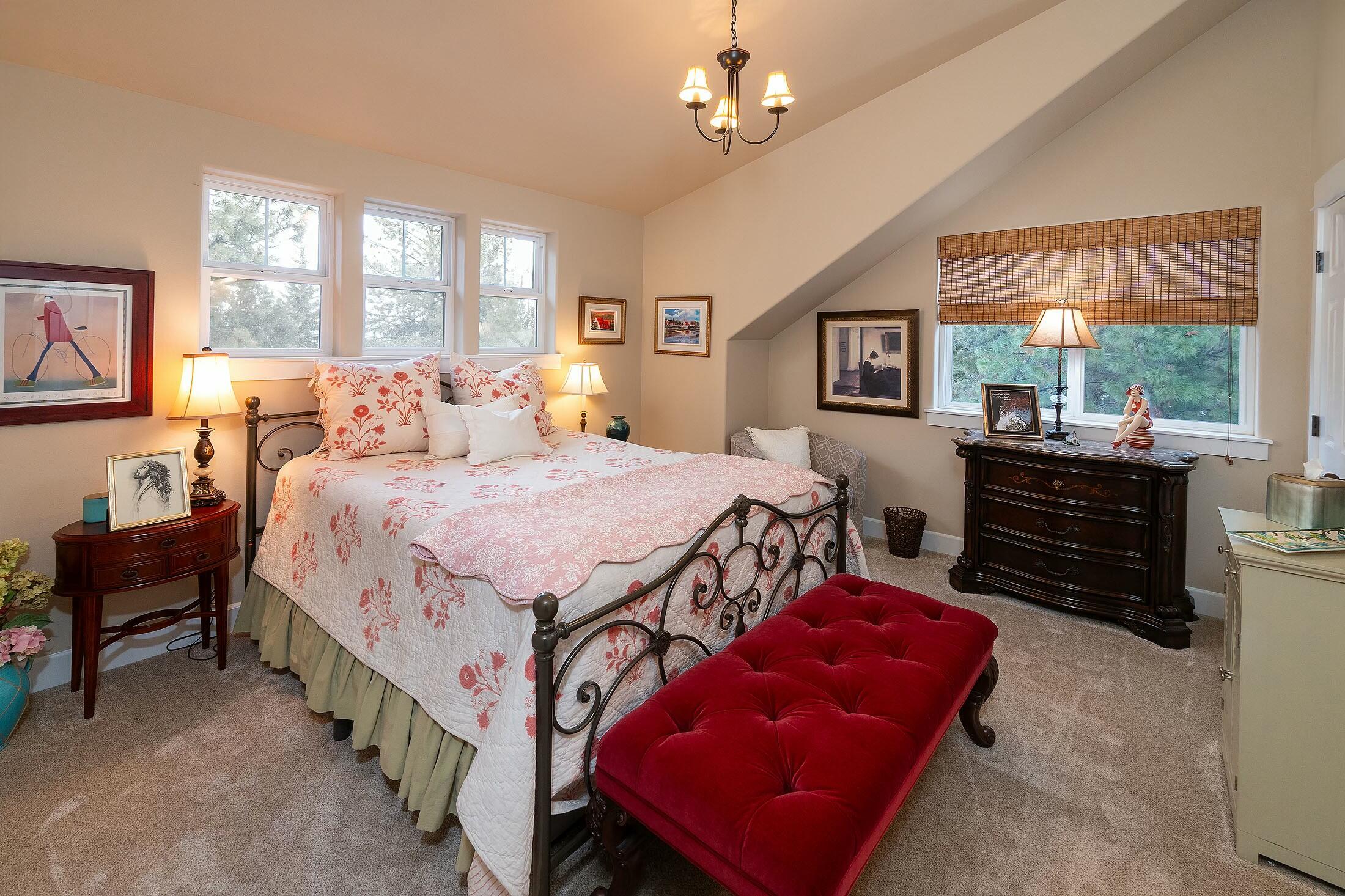 Awbrey Butte - Residential