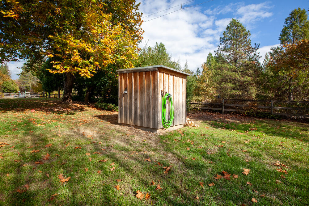 Three Pines Fruit Tracts - Residential