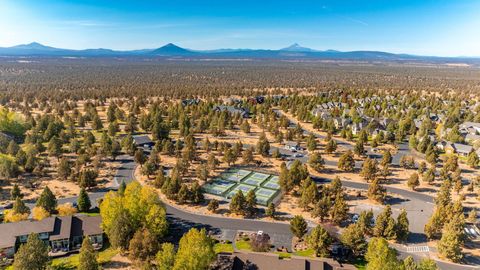 Tiny photo for 8831 Cliff Swallow Drive, Redmond, OR 97756 (MLS # 220217795)