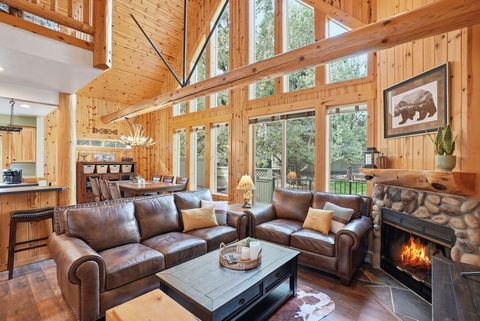 Tiny photo for 8831 Cliff Swallow Drive, Redmond, OR 97756 (MLS # 220217795)