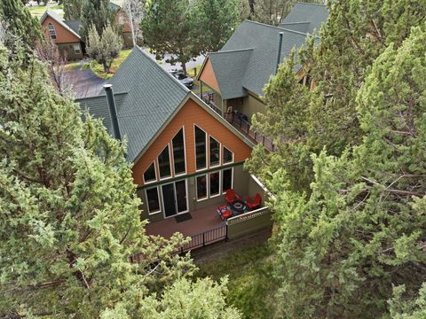 Tiny photo for 8831 Cliff Swallow Drive, Redmond, OR 97756 (MLS # 220217795)