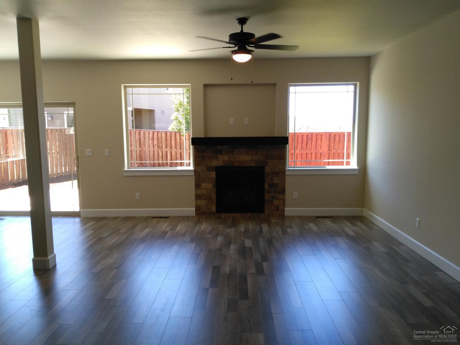 Fieldstone Crossing - Residential