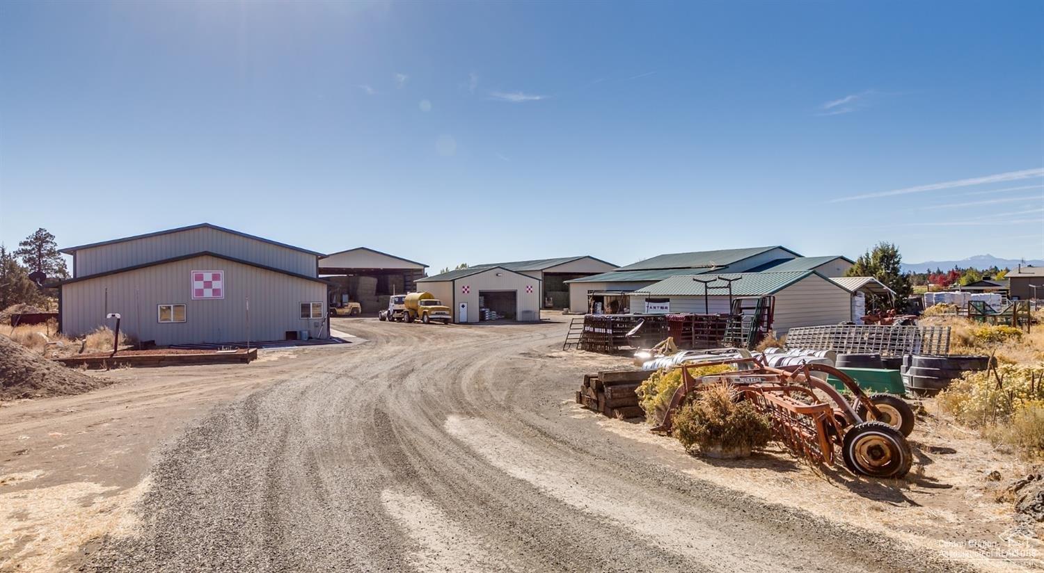 Long Butte Tracts - Land