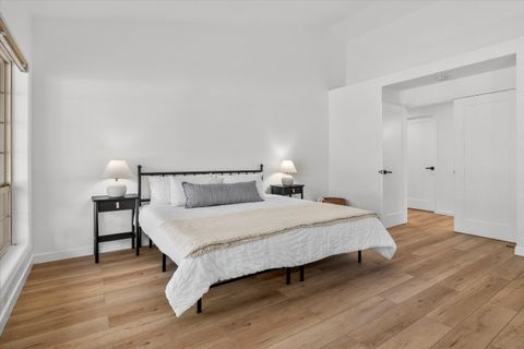 Tiny photo for 19628 Poplar Street, Bend, OR 97702 (MLS # 220217517)