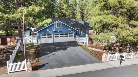 Tiny photo for 19628 Poplar Street, Bend, OR 97702 (MLS # 220217517)