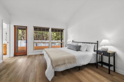 Tiny photo for 19628 Poplar Street, Bend, OR 97702 (MLS # 220217517)