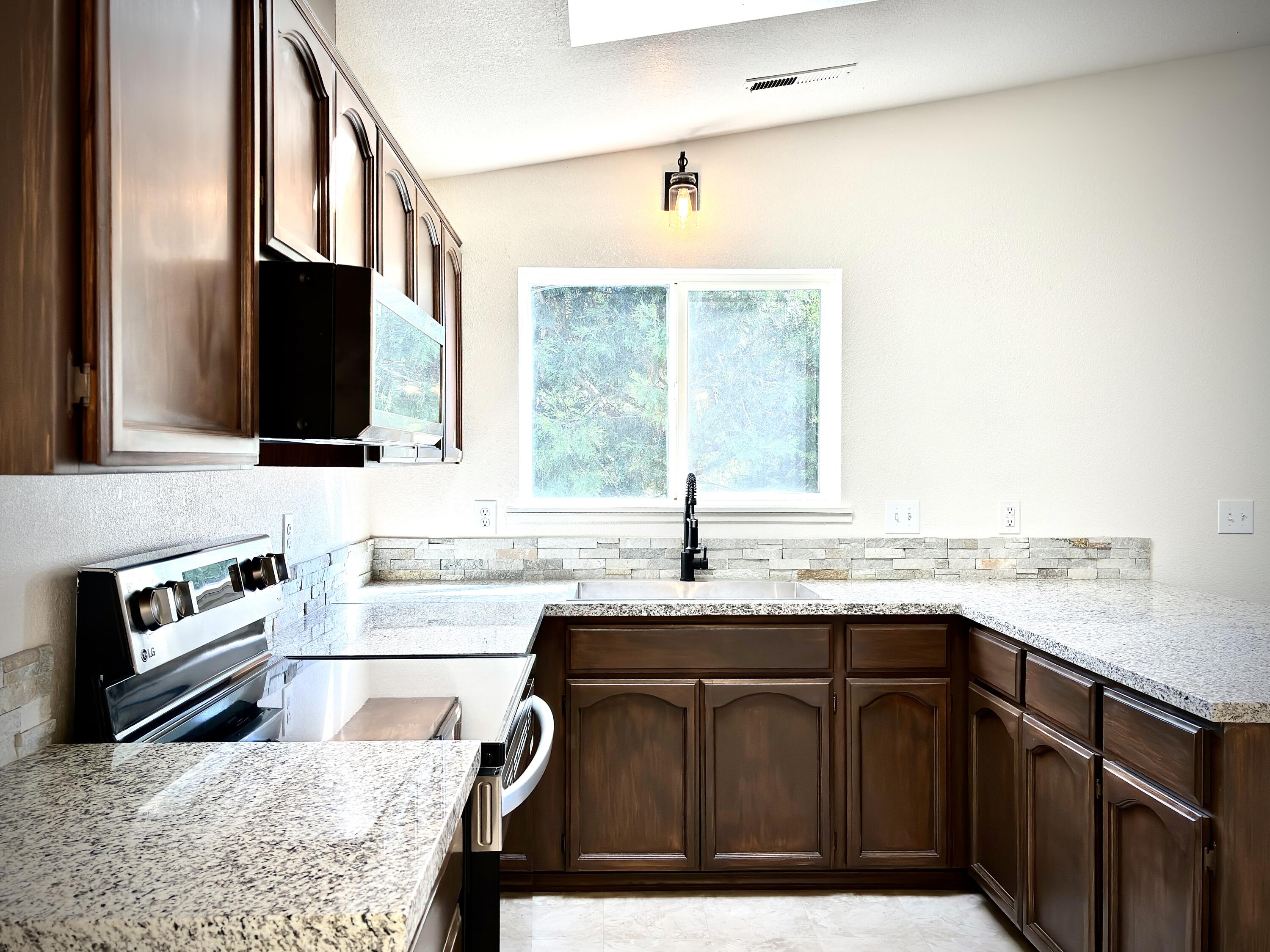 Dekums Amended Addition - Residential