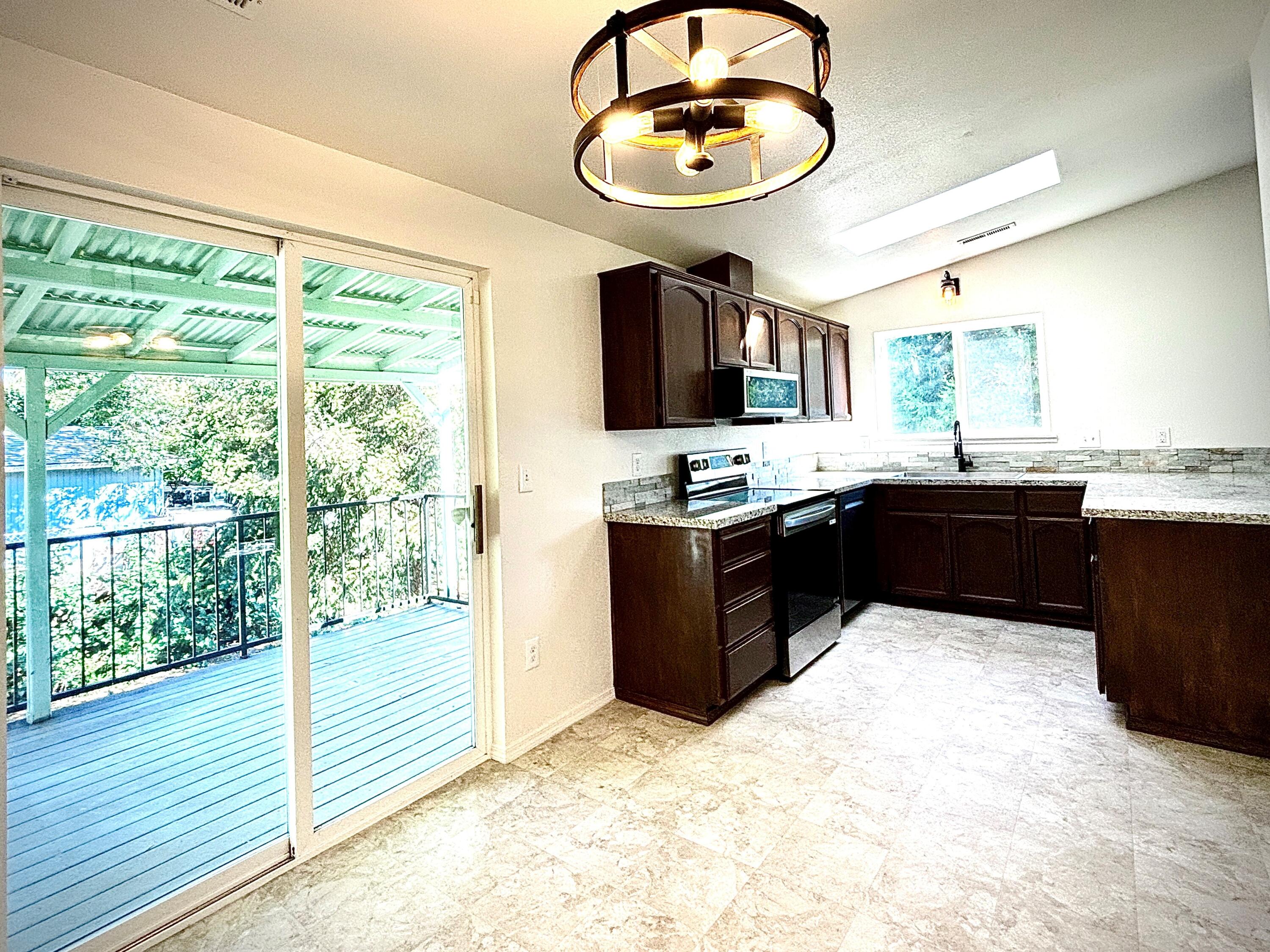 Dekums Amended Addition - Residential