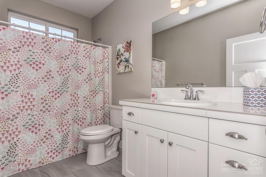 Redtail Ridge - Residential