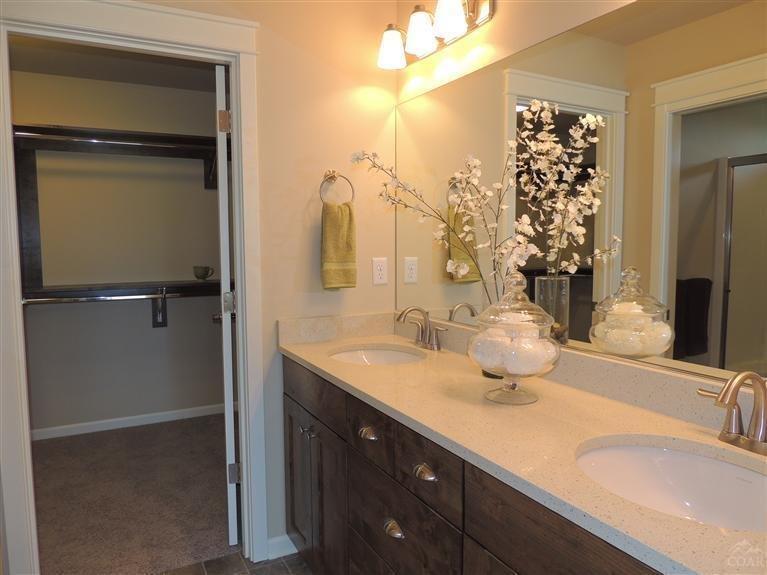 McCall Landing - Residential