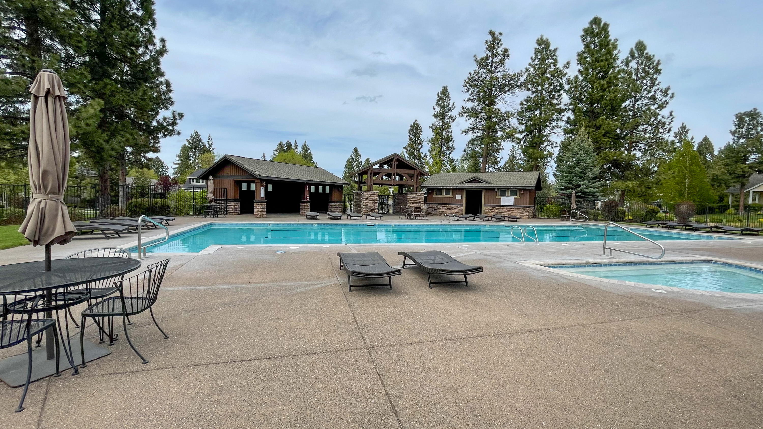 Parks At Broken Top - Residential