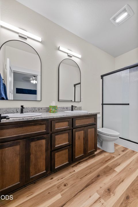 Tiny photo for 723 Dahl Place, Medford, OR 97501 (MLS # 220222818)