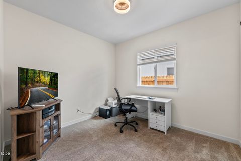 Tiny photo for 723 Dahl Place, Medford, OR 97501 (MLS # 220222818)