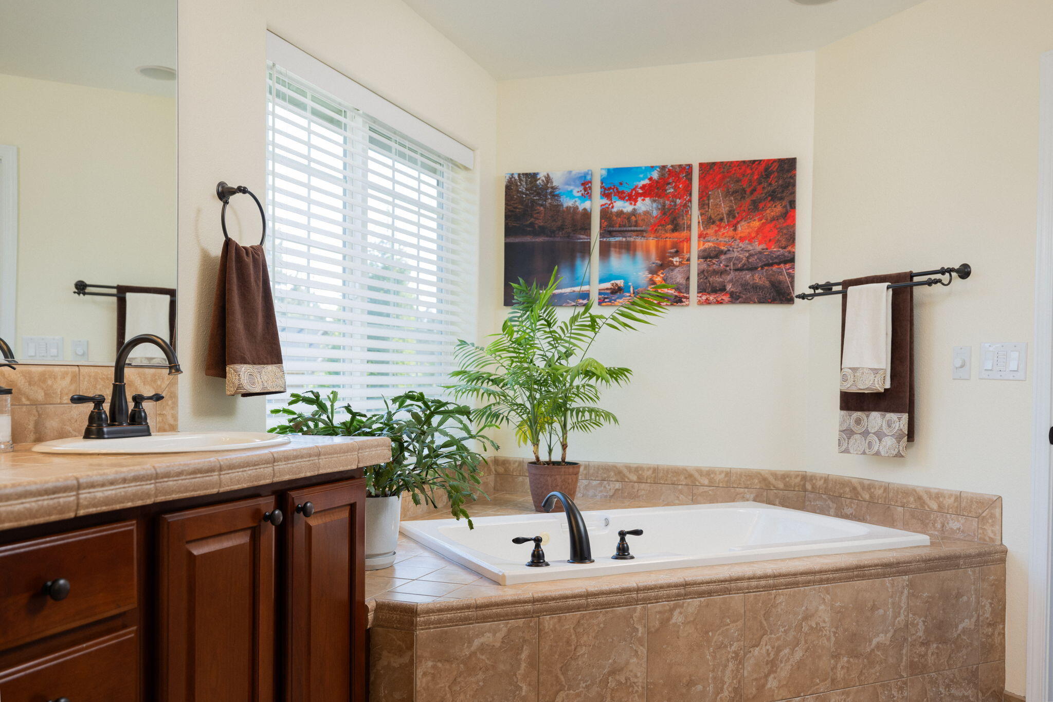 River Canyon Estates - Residential