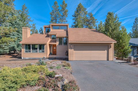 18212 Mt St Helens Lane 8 Sunriver OR 97707