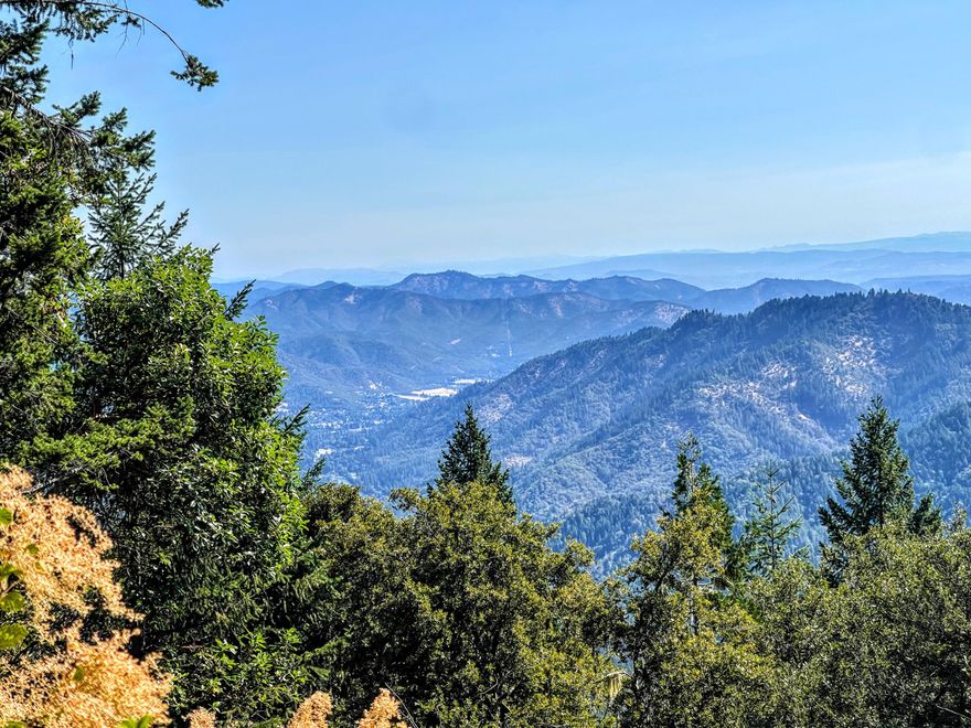 expansive views Private and secluded quarter section of land in Josephine County, Oregon. This 160+/- acres is zoned FC and straddles the ridge of Grants Pass Peak with the Applegate River drainage to the south and the Rogue River drainage to the north and meets minimum requirements for a homesite under current regulations (Buyer to complete their own due diligence with the County). This parcel offers 360 degree views . Wildlife is abundant, providing exceptional hunting opportunities. The famous Rogue River with fishing and recreational opportunities is located approximately 3 miles away.
