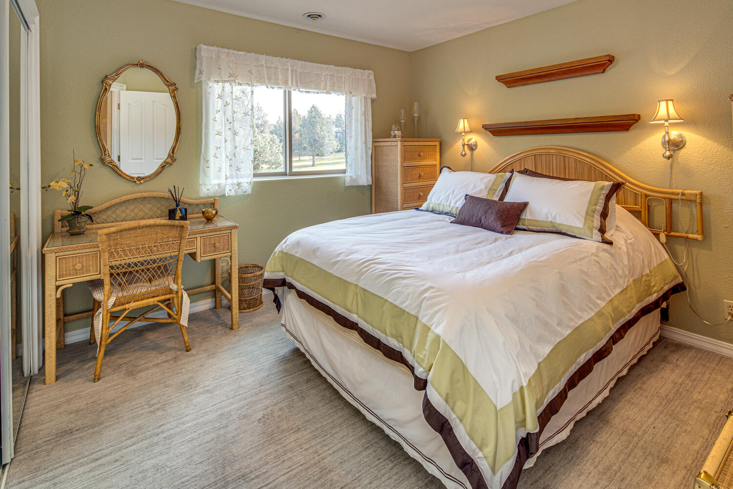 Eagle Crest - Residential