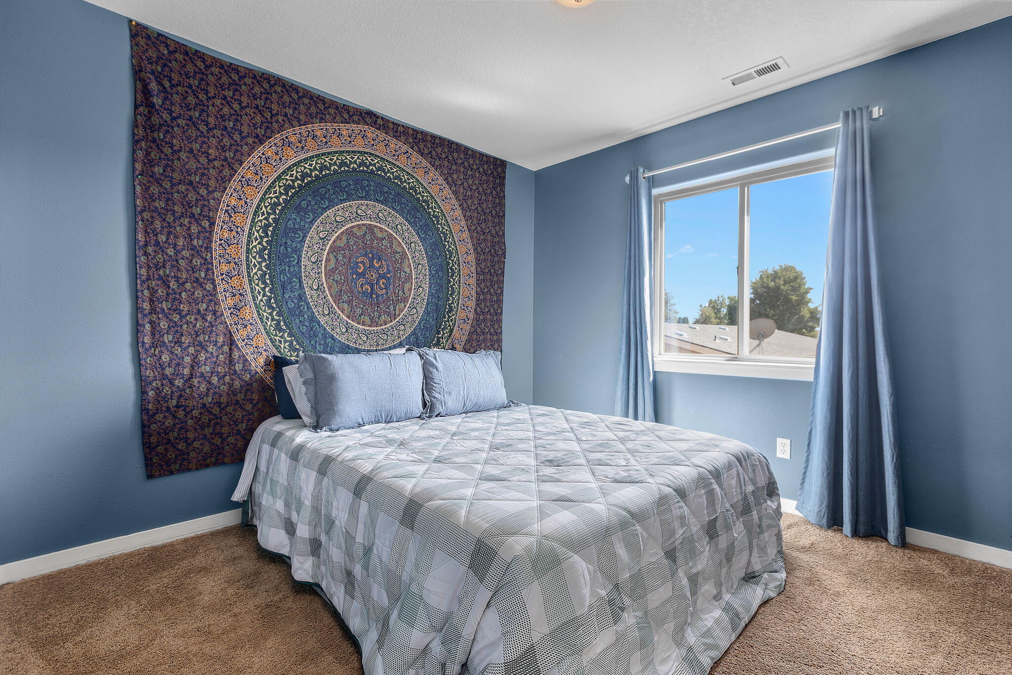 Julina Park - Residential