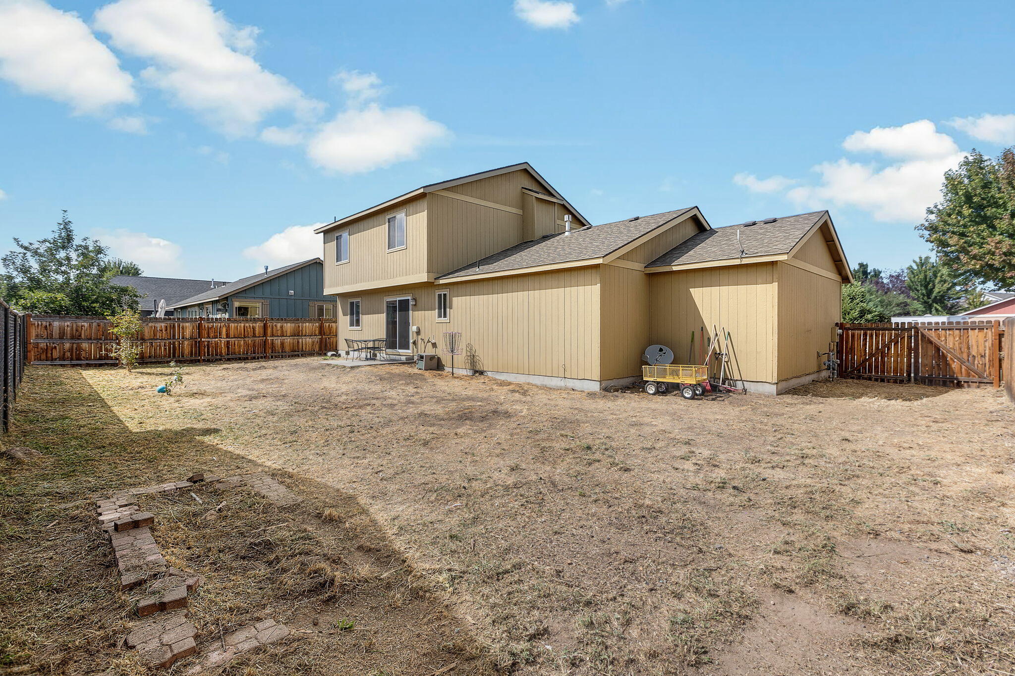 Julina Park - Residential