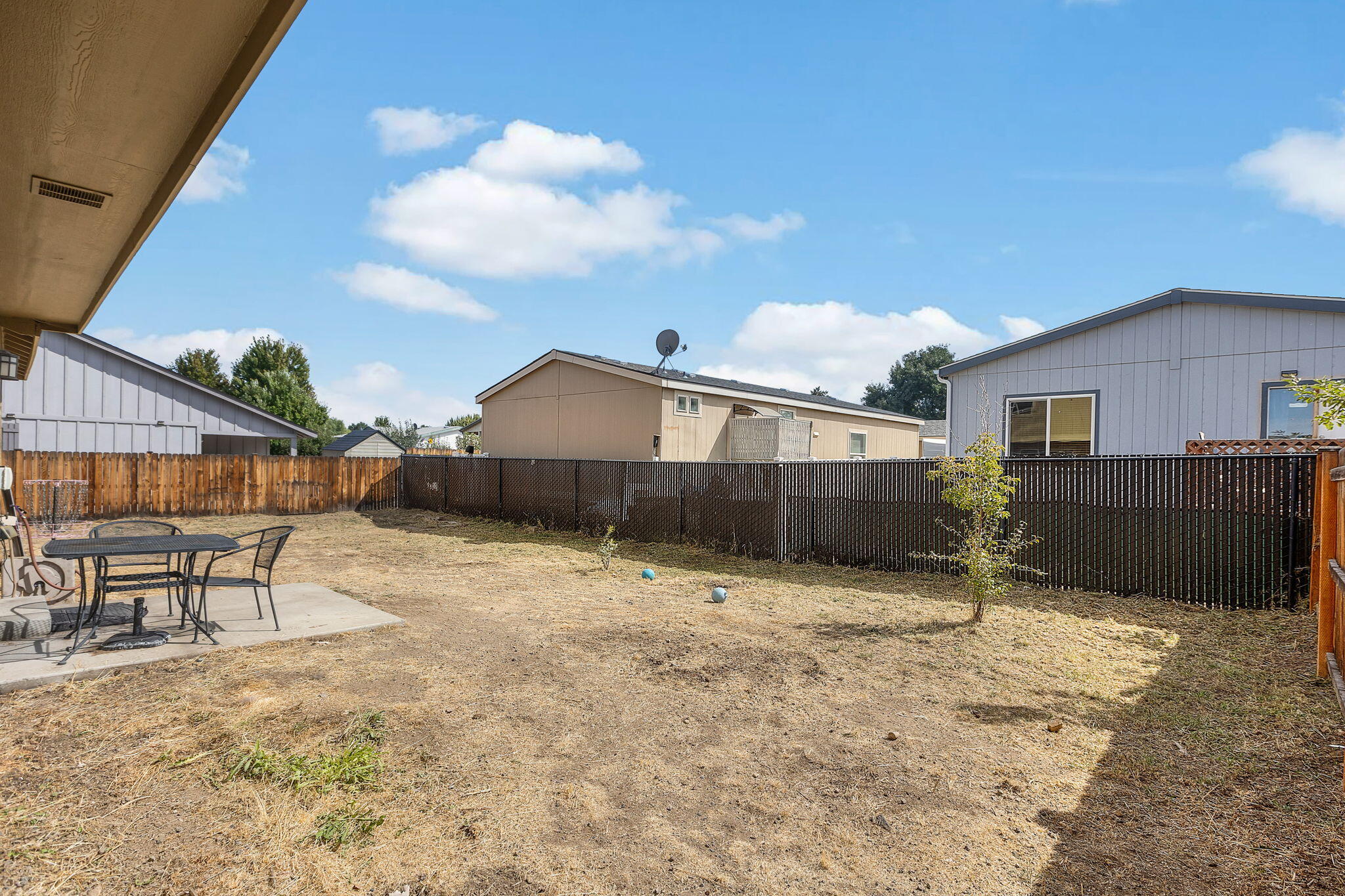 Julina Park - Residential