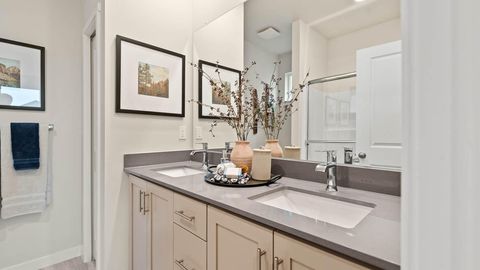 Tiny photo for 21704 SE Stromboli Lane, Bend, OR 97702 (MLS # 220211633)