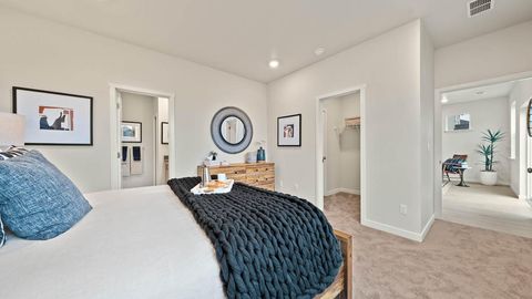 Tiny photo for 21704 SE Stromboli Lane, Bend, OR 97702 (MLS # 220211633)