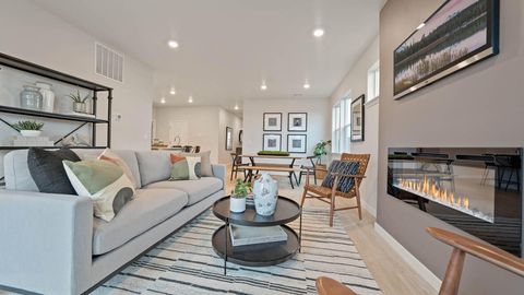 Tiny photo for 21704 SE Stromboli Lane, Bend, OR 97702 (MLS # 220211633)