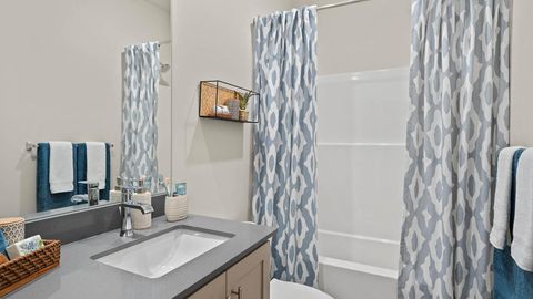 Tiny photo for 21704 SE Stromboli Lane, Bend, OR 97702 (MLS # 220211633)