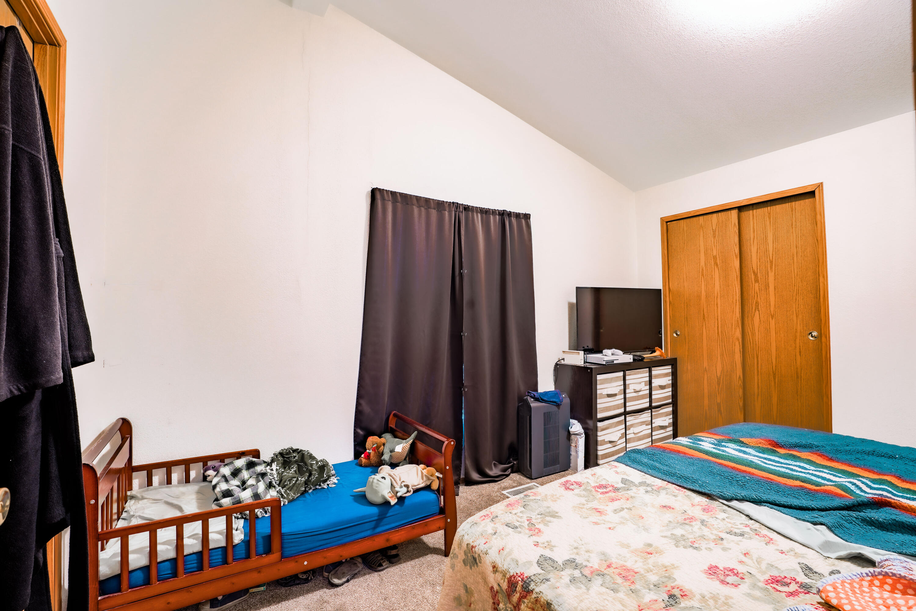 Romaine Village - Residential