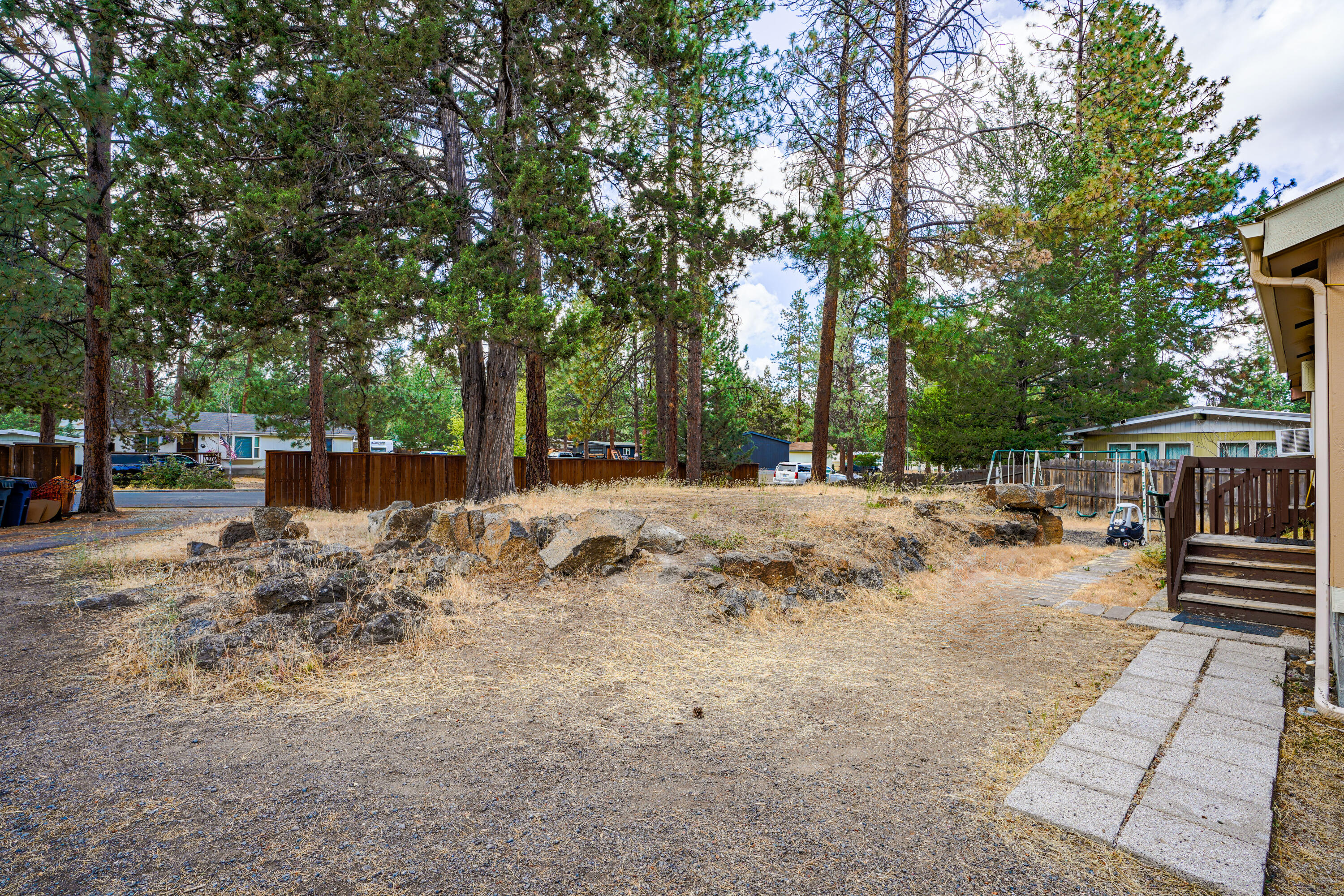 Romaine Village - Residential