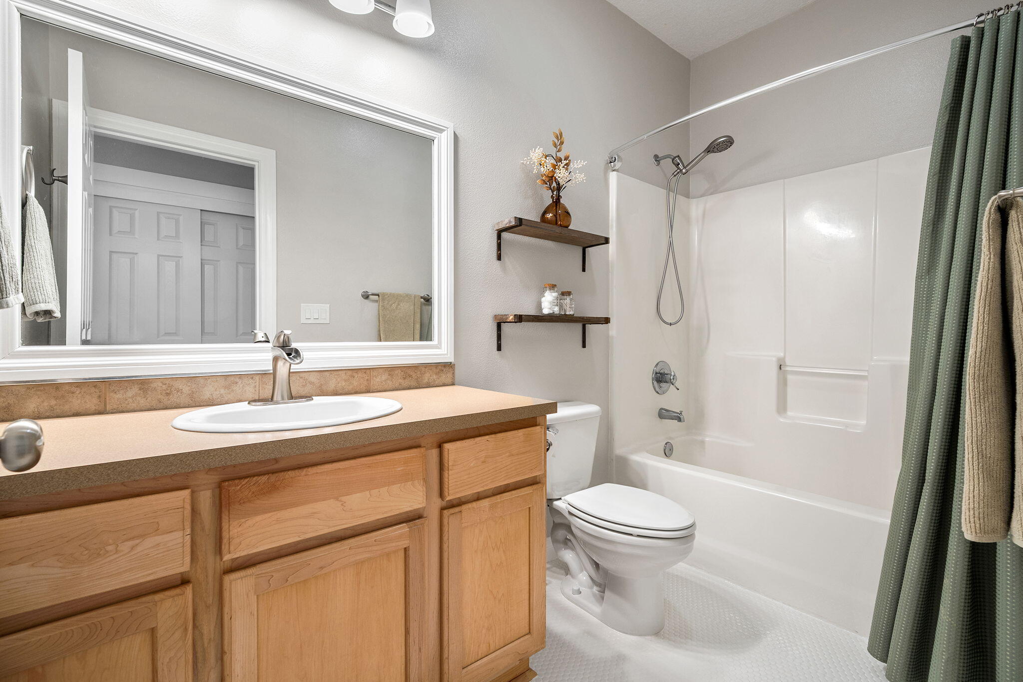 Juniper Glen - Residential