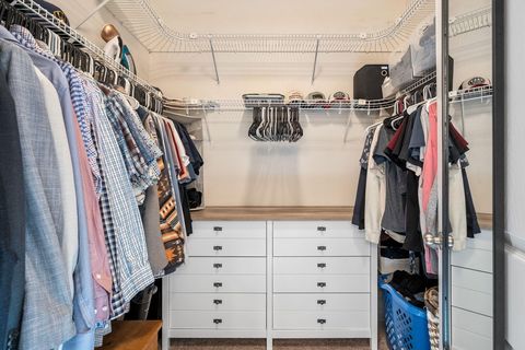 Tiny photo for 2834 SW Indian Place, Redmond, OR 97756 (MLS # 220212231)