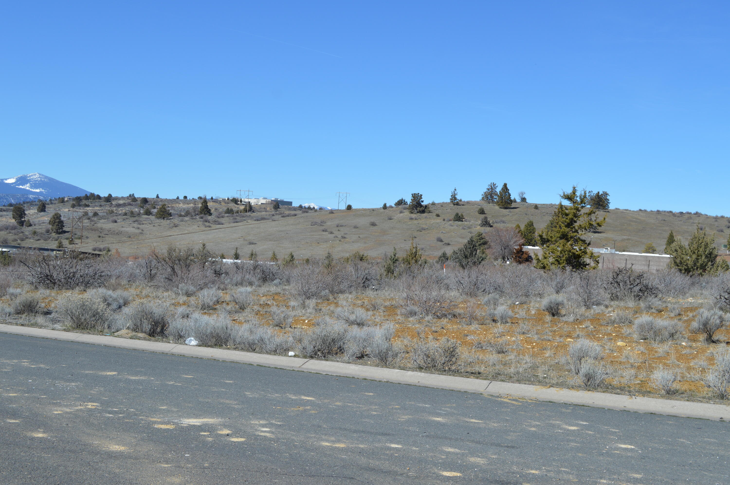 Klamath Falls -College Industrial Park - Commercial Sale