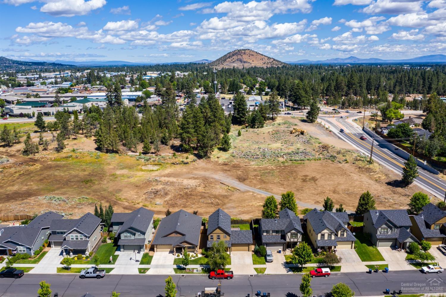 Reed Pointe - Residential