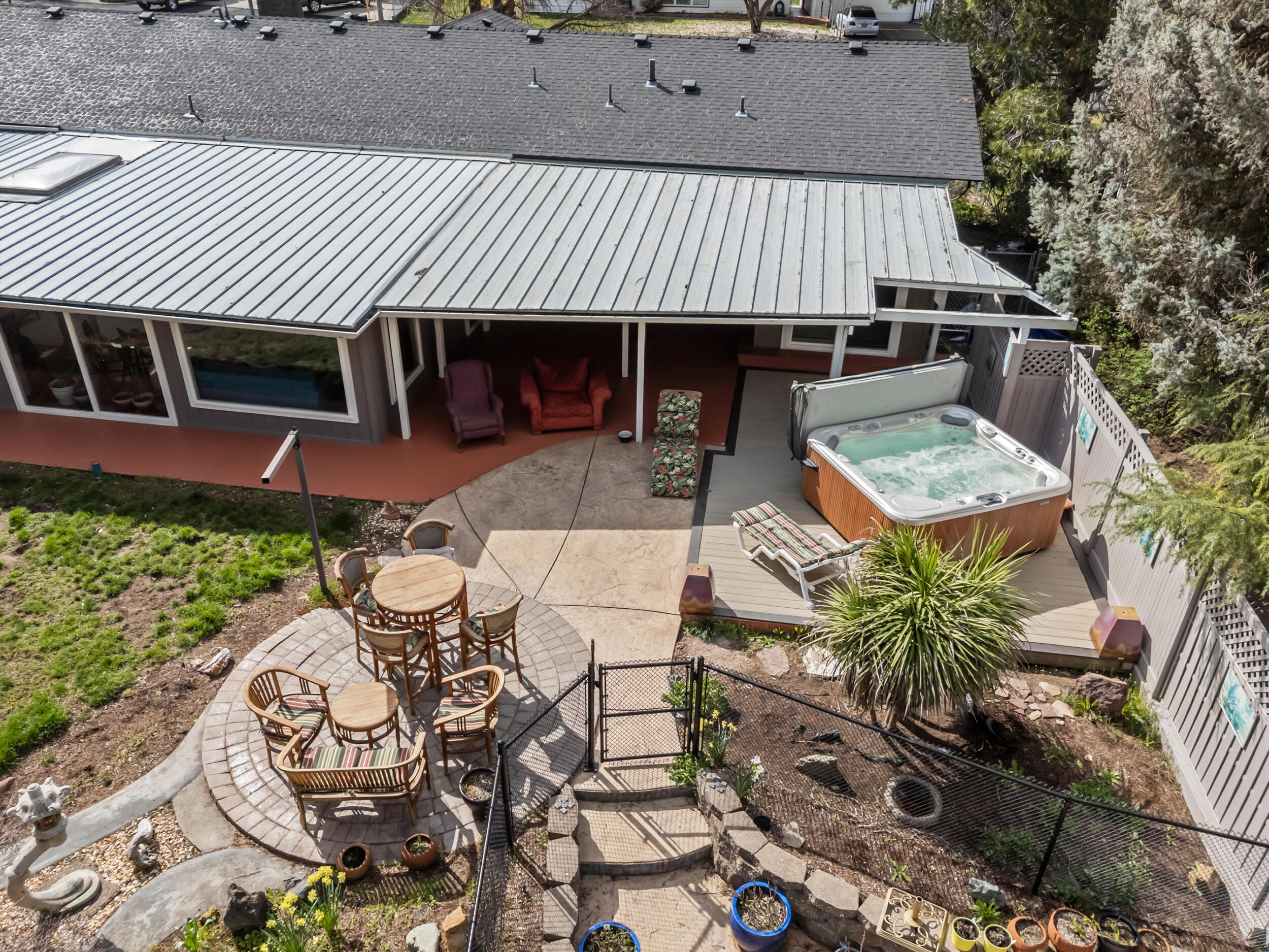 El Reina Subdivision - Residential