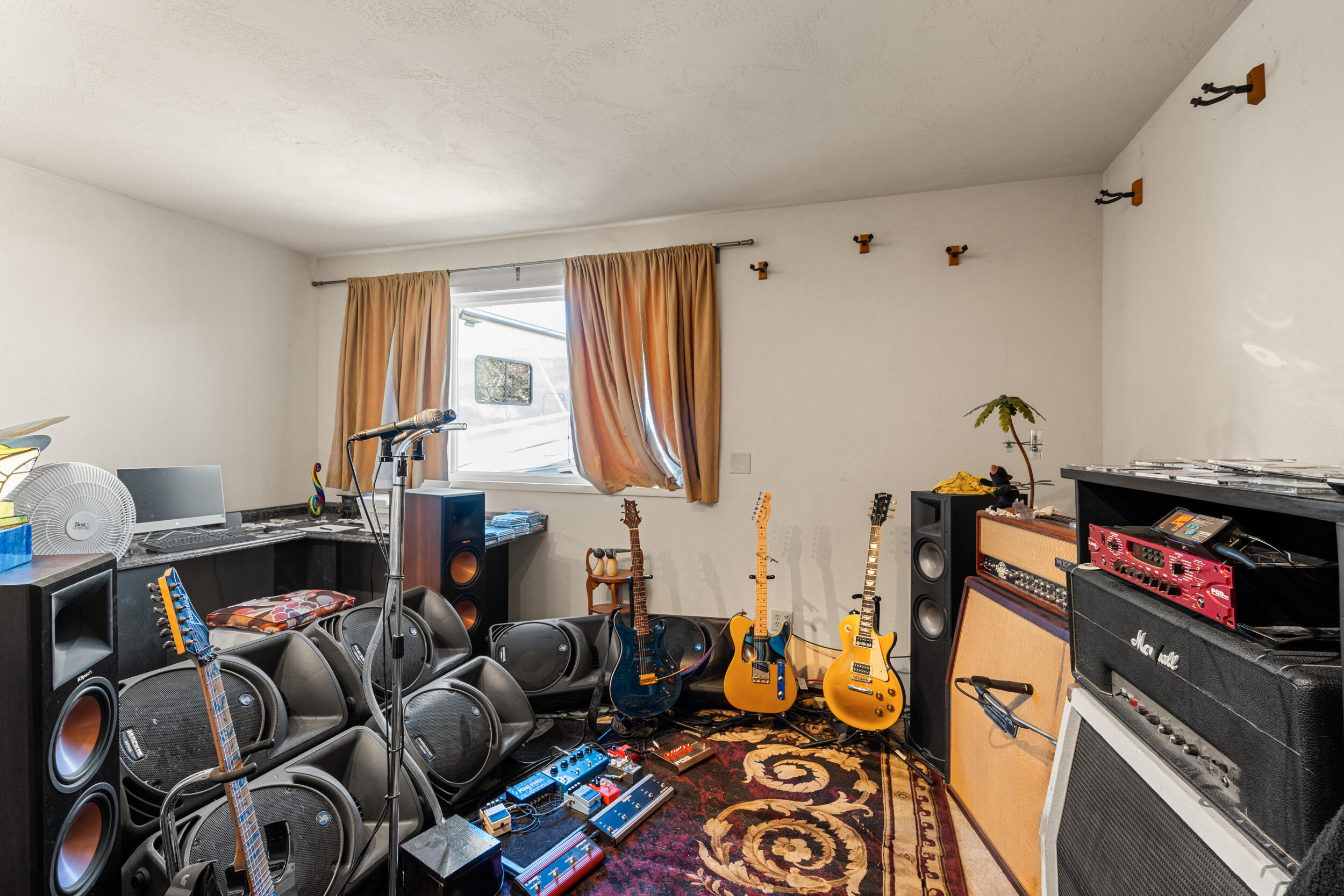 El Reina Subdivision - Residential